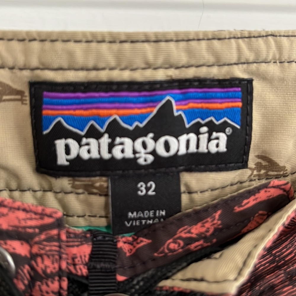 Patagonia Swim Trunks Size 32 - Picture 3 of 8